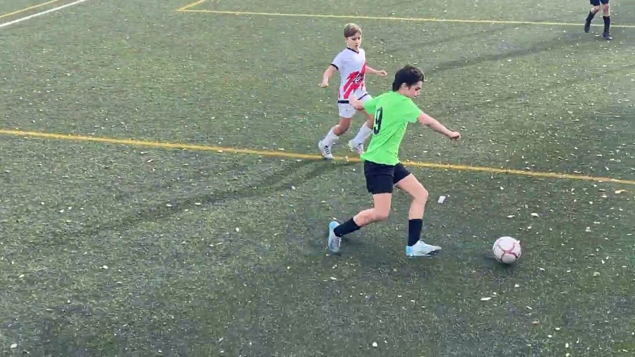 F RAYO VALLECANO E (1-4) EF OLIVO DE COSLADA B . Segundo tiempo. Infantiles