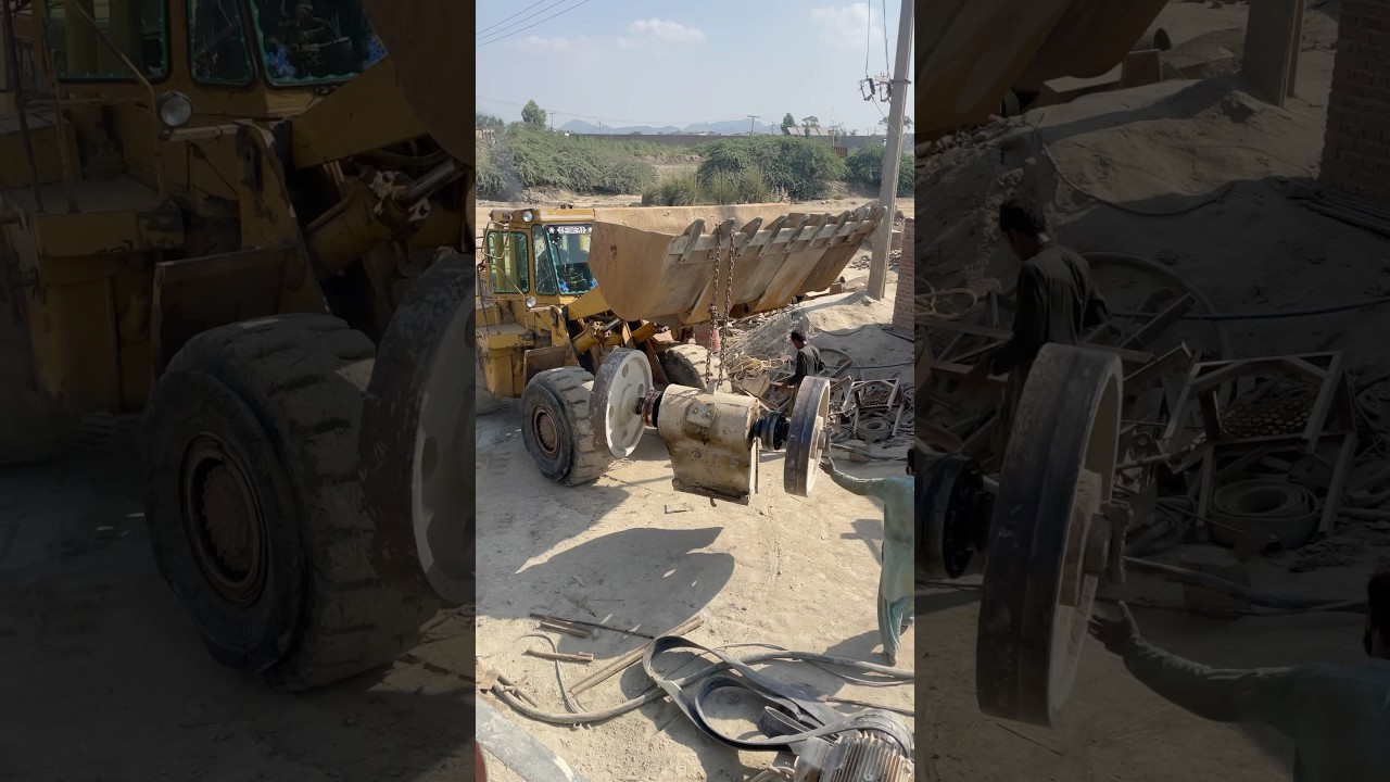 Wow amazing work by loader  operator  skills 🚜 #heavymachinery #loader ￼ #heavycivil #dirtwork