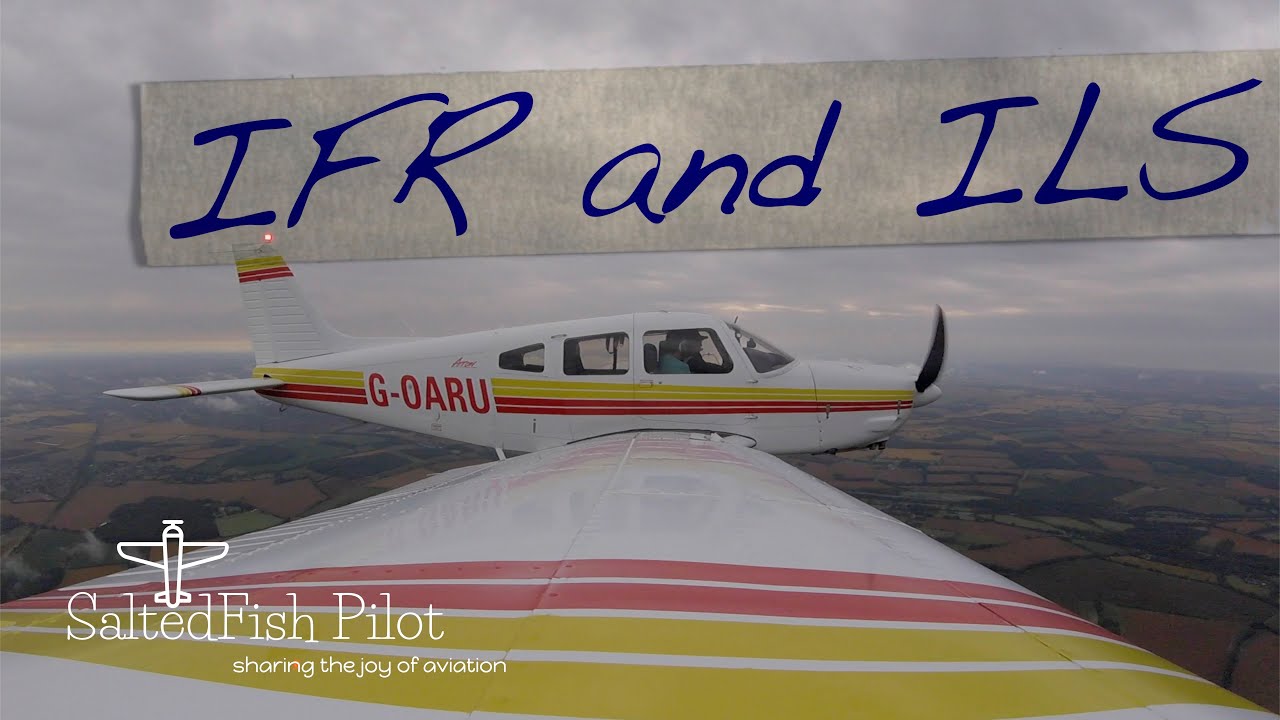 SCATTERED clouds for an ILS approach | 4K
