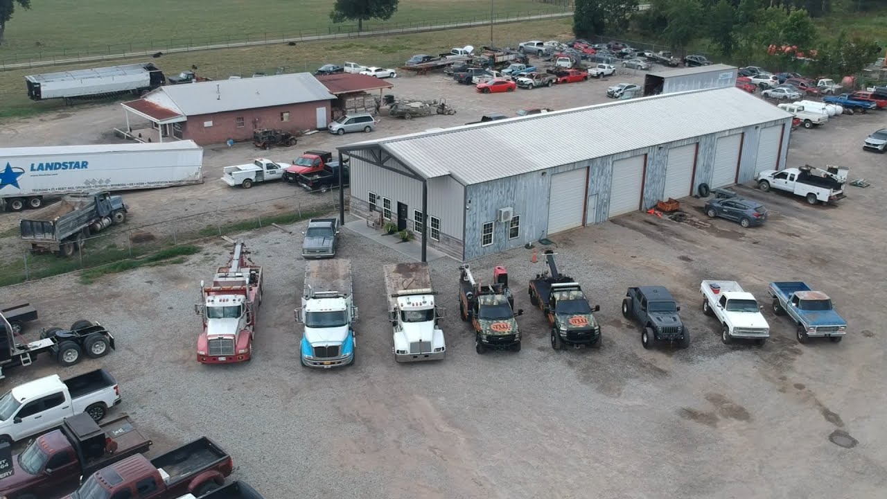 Ya’ll asked for a fleet video, here it is! I now have 3 NRC Wreckers! @CaseyLaDelle #heavyrescue