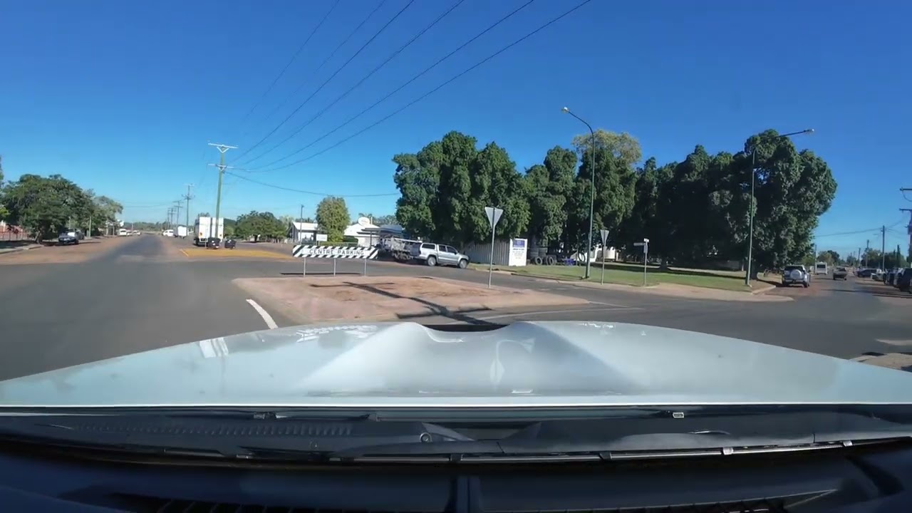 Longreach Town Drive through