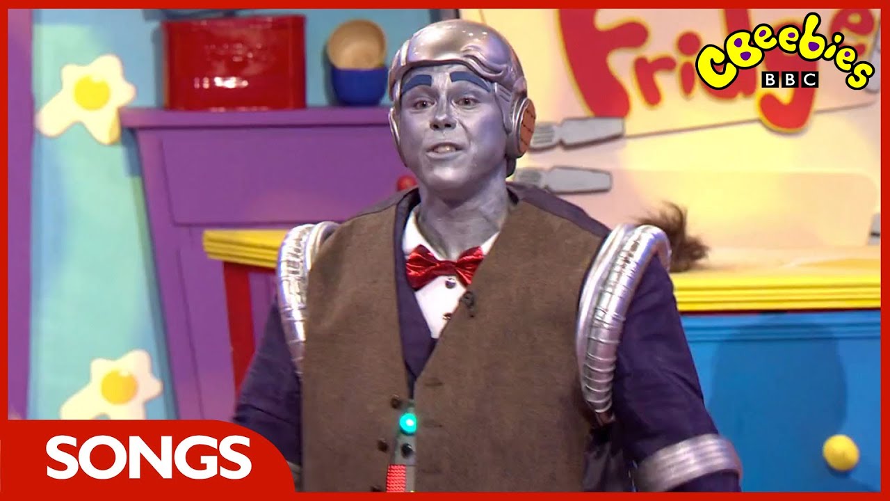CBeebies: Justin's House Hokey Cokey Song In Robert The Robot Style