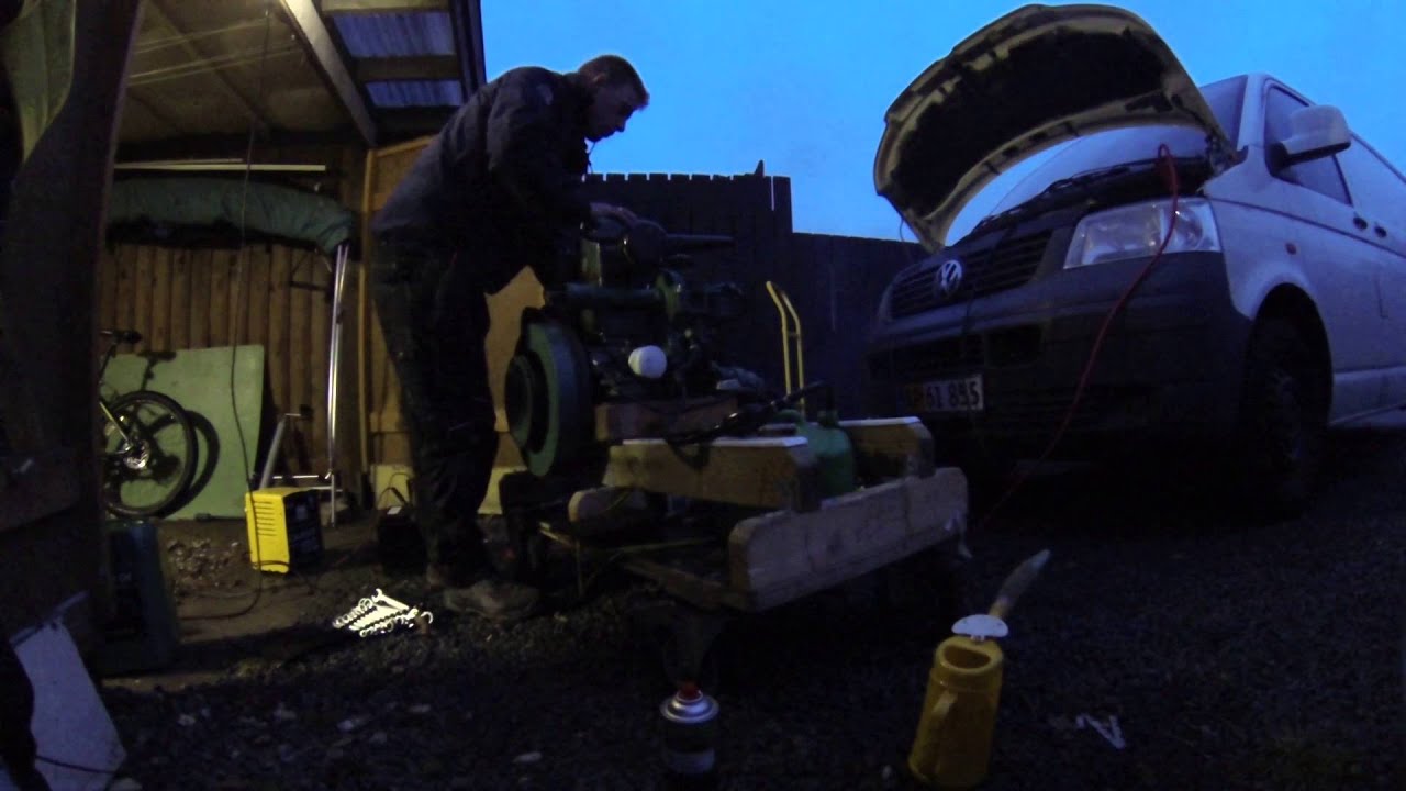 Volvo MD1B startup ( Shipcare.dk )