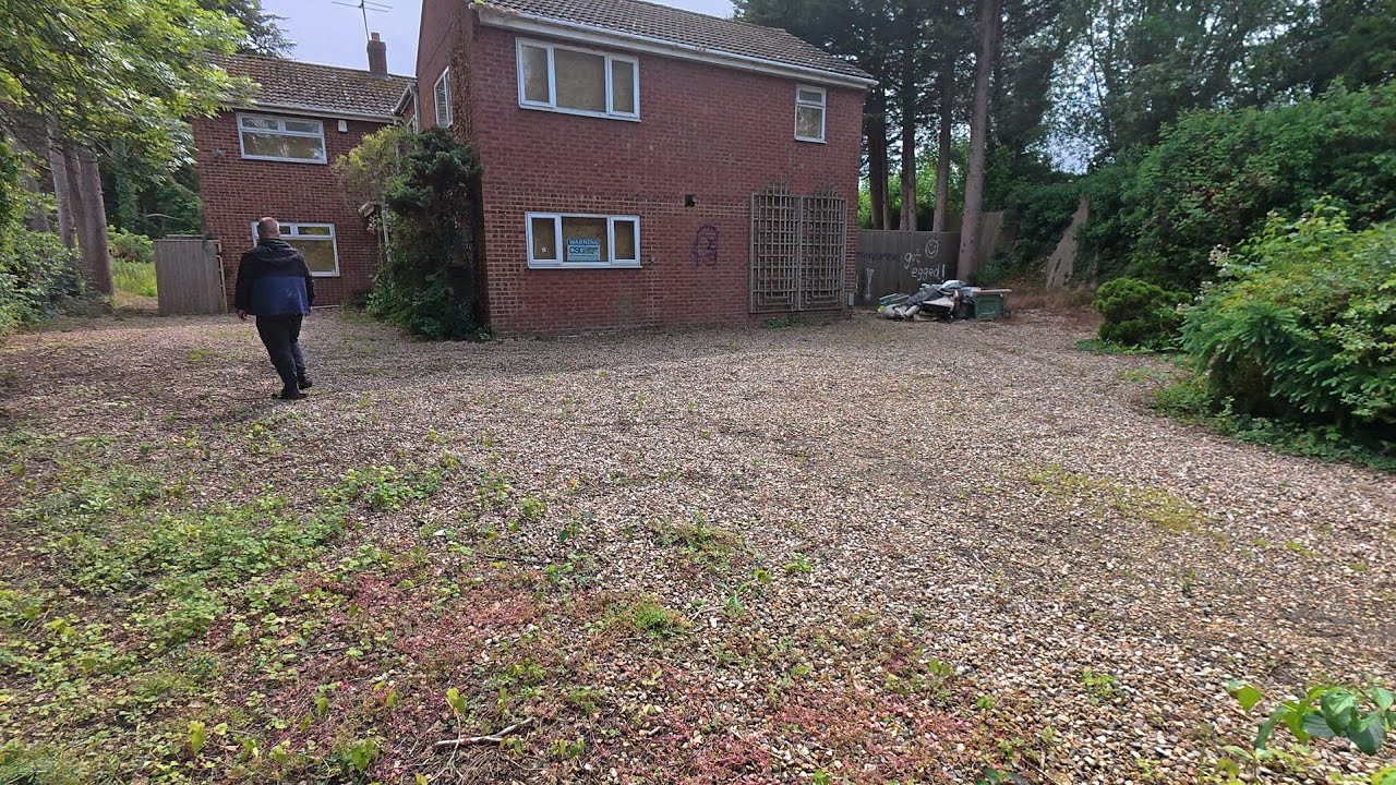 We Explored an Abandoned House Taken for a Motorway