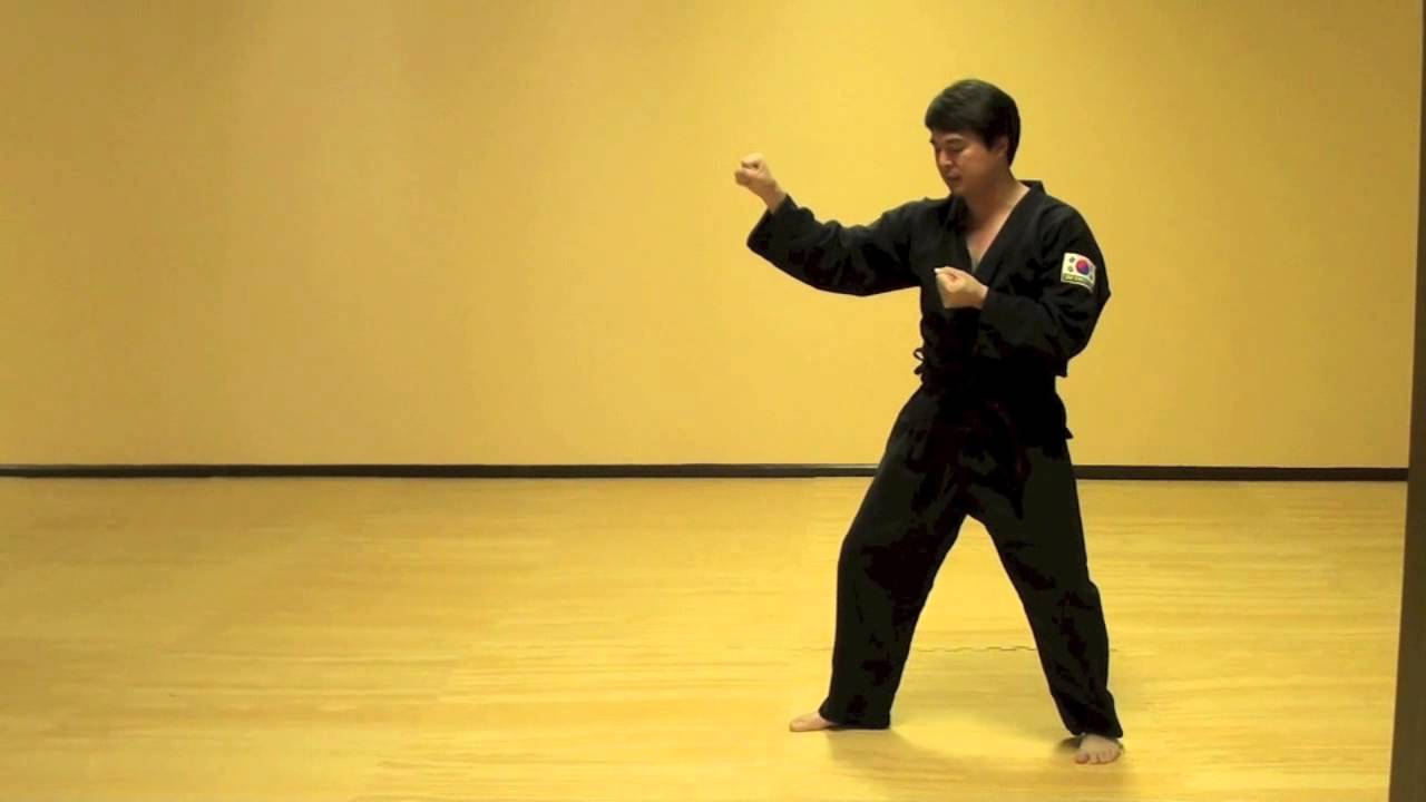 Choong Moo (Step-By-Step)