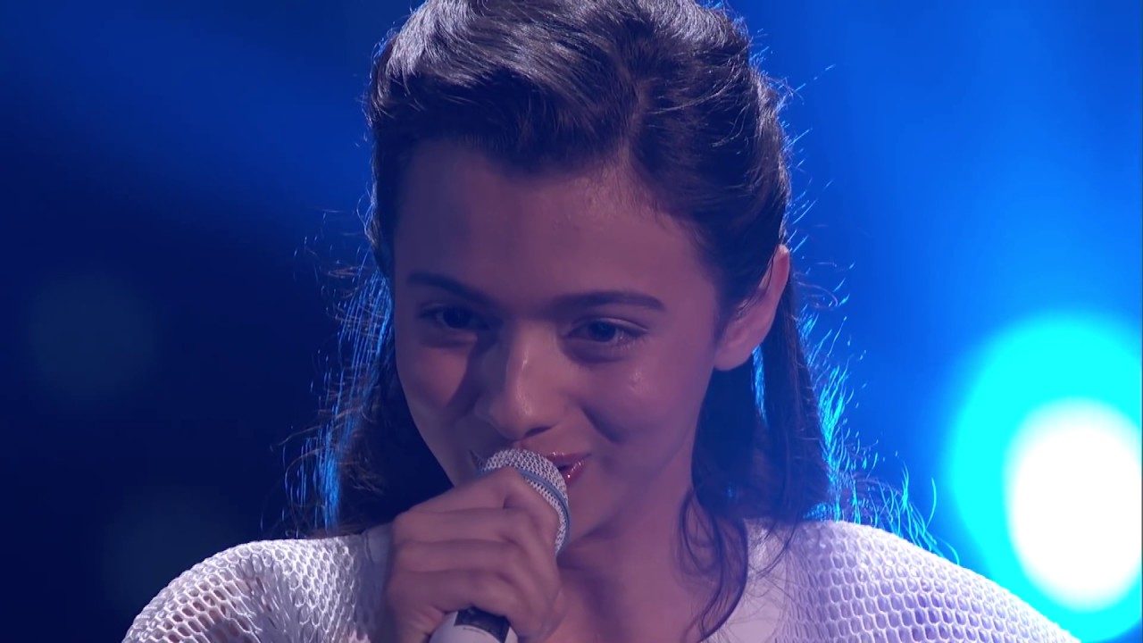 Laura Bretan   Opera Singer Stuns With  O Mio Babbino Caro    America's Got Talent 2016
