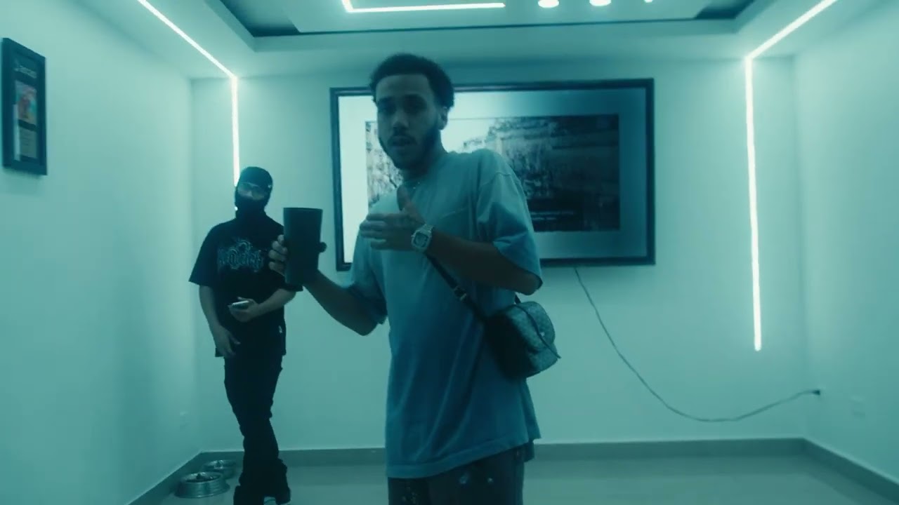 Veintidós - Joozt x @Fontapr (shot by @g.shotz_) (Prod.by @yungcado) 