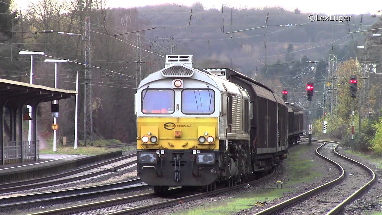 ECR Class 77 (BR 266) mit einem Güterzug in Dudweiler
