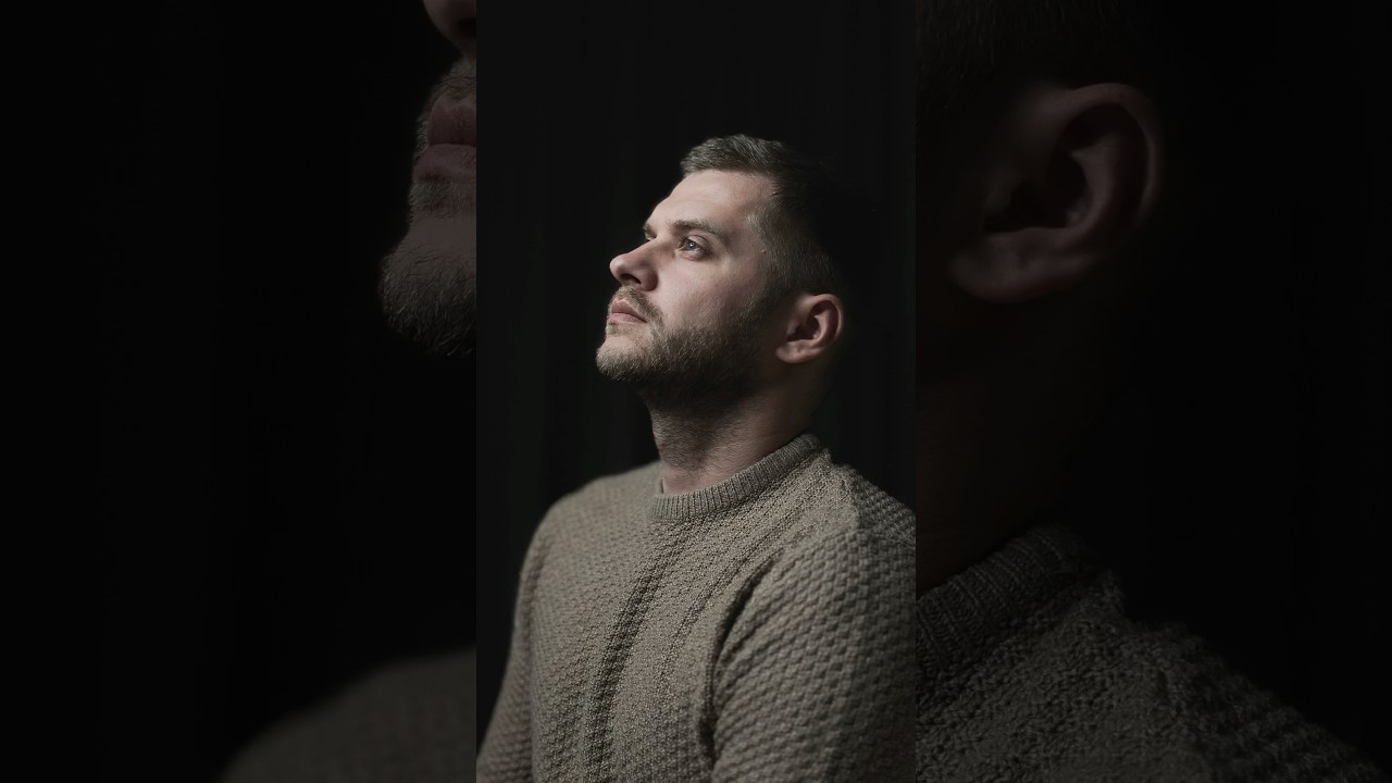 Self-portrait photo idea at home with just your phone. #photo #photography #portrait #selfie #fyp