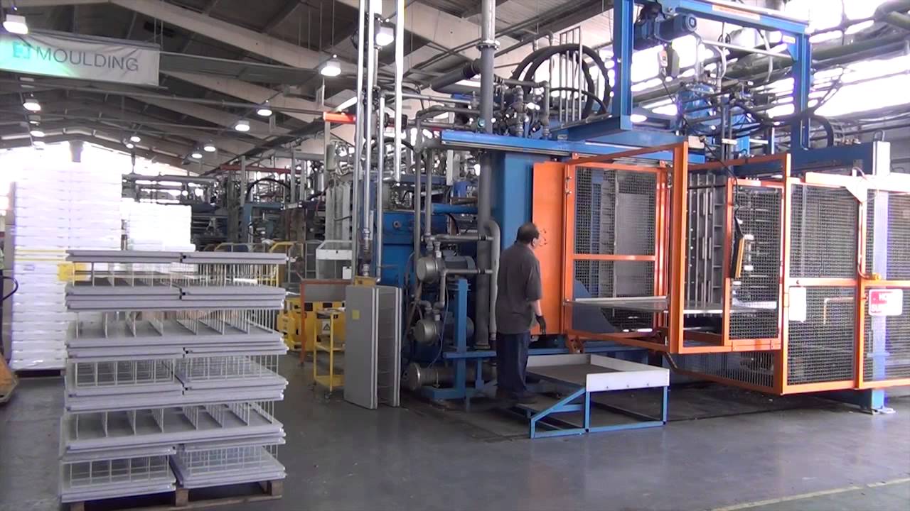 Moulding ICFs (Insulated Concrete Formworks)