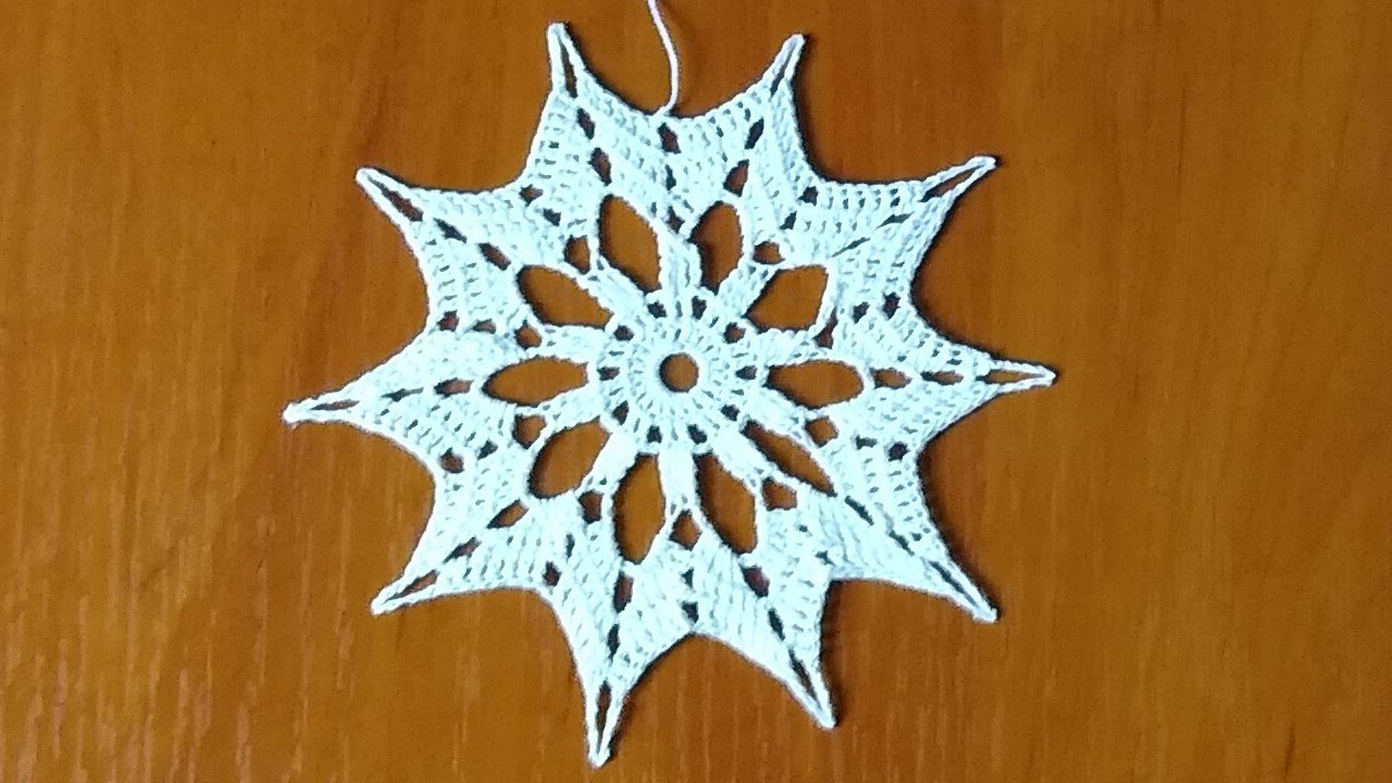 Gwiazdka szydełkowa wzór 14 - ozdoby świąteczne