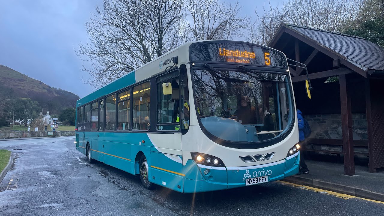 Arriva Wales VDL SB200 Wright Pulsar 2 3019 MX59 FFY on the 5-Llandudno heading up the A55