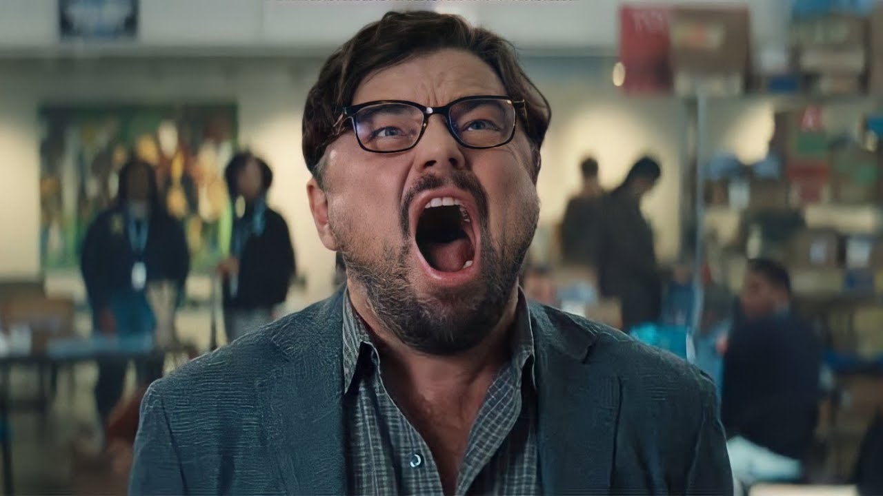 اكتشاف نيزك فضائي عملاق هيدمر الأرض بعد ٦ شهور! don't look up