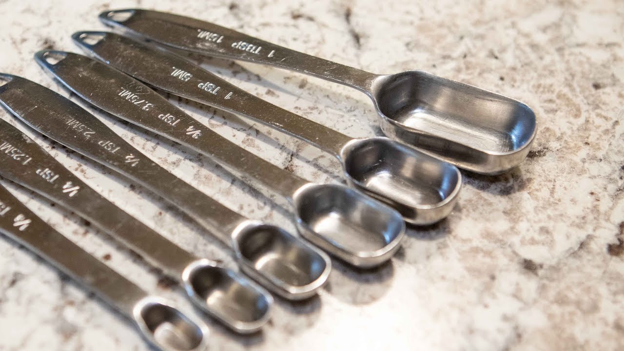 MEASURING SPOONS || KITCHEN ESSENTIALS