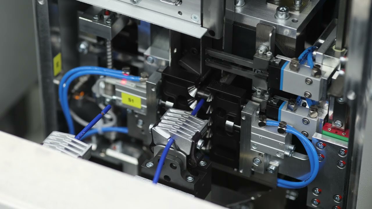DD GmbH - Komax Zeta 640