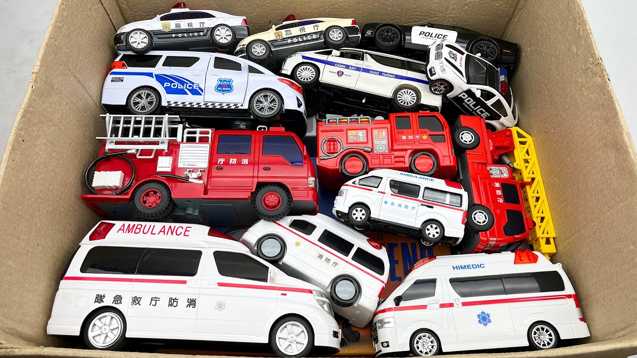 パトカー・救急車・消防車のミニカーが坂道を急降下！緊急ドライブテスト☆ Run Run! Police, Fire Truck & Ambulance Miniature Toy Collection