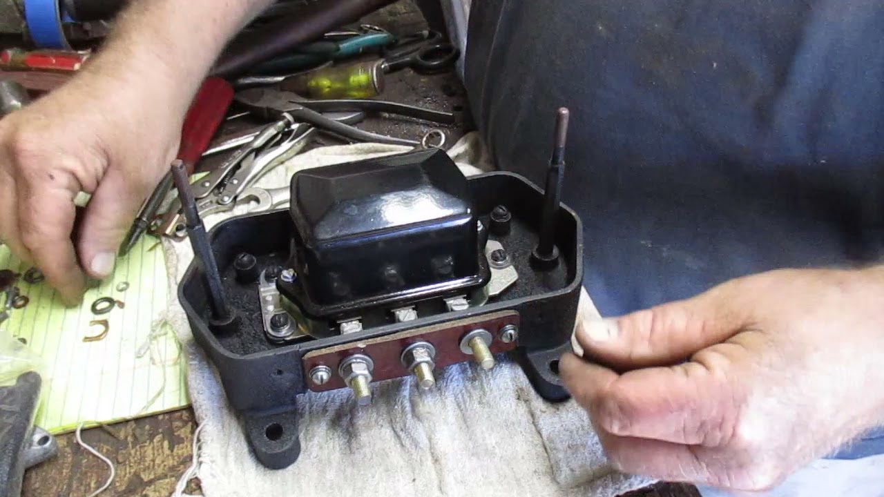 Voltage Regulator.
