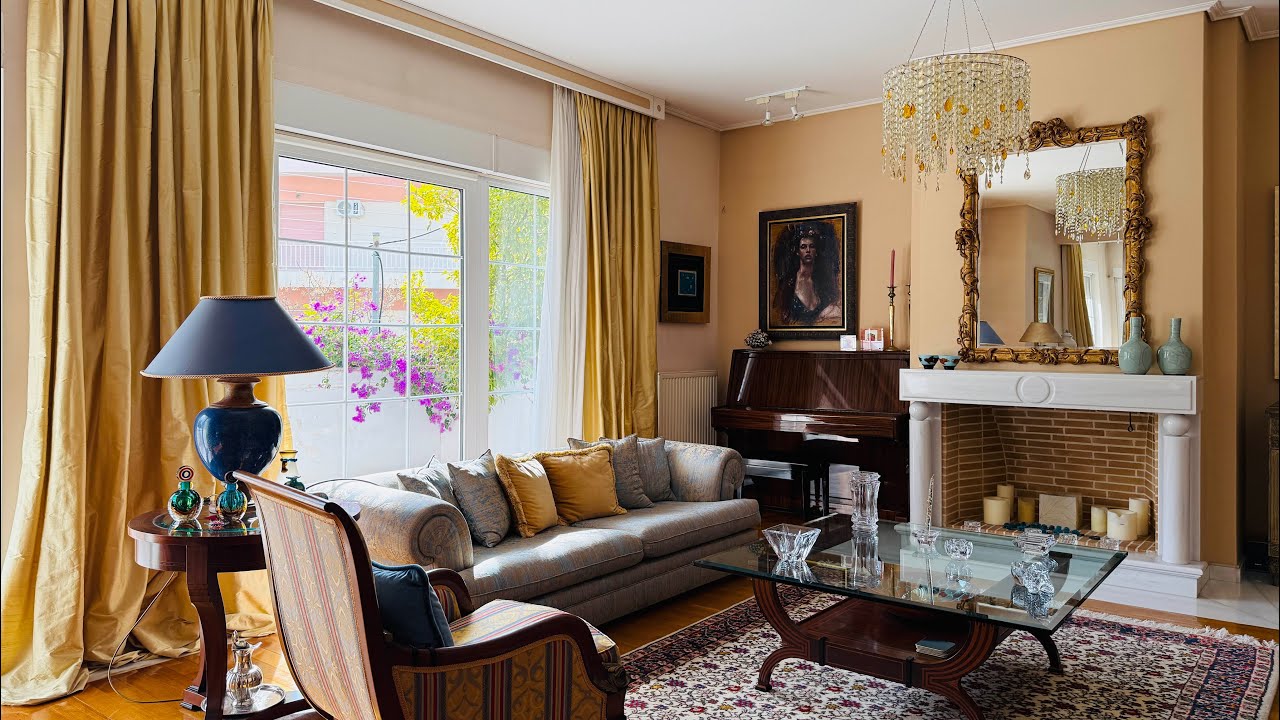 Εξαιρετική Μονοκατοικία 422 τ.μ. στα Μελίσσια με ασανσέρ, 4 Υ/Δ και 2 θέσεις στάθμευσης. 