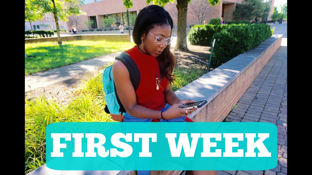 College VLOG #2: FIRST WEEK OF CLASSES, BEING BLACK AT A PWI