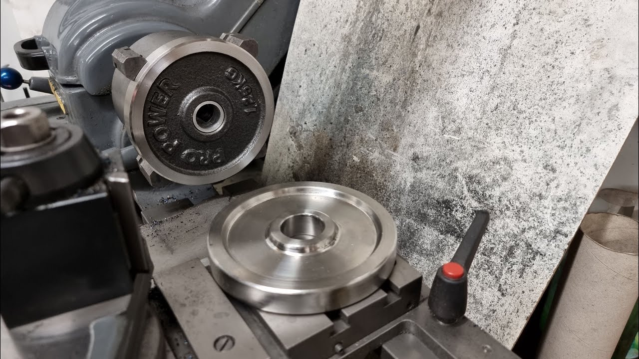 Making a Hit & Miss stationary engine  part 1 Flywheels