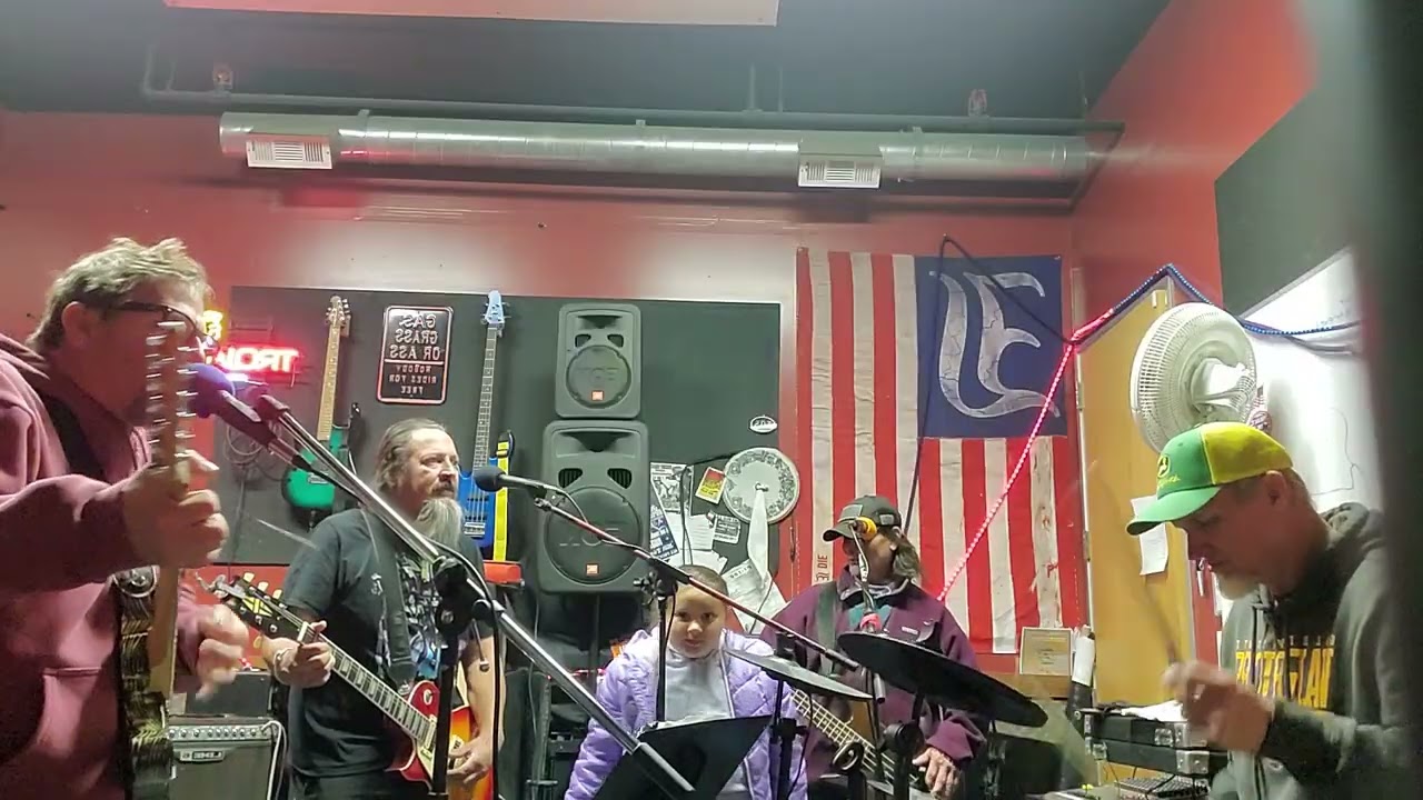 The band with no name     New Song