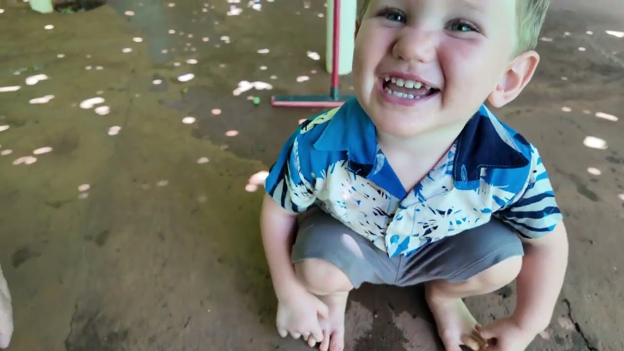 VÍDEO NOVO - Existe lugar no mundo, e existe a casa da vó. Nada supera essa paz. ❤️