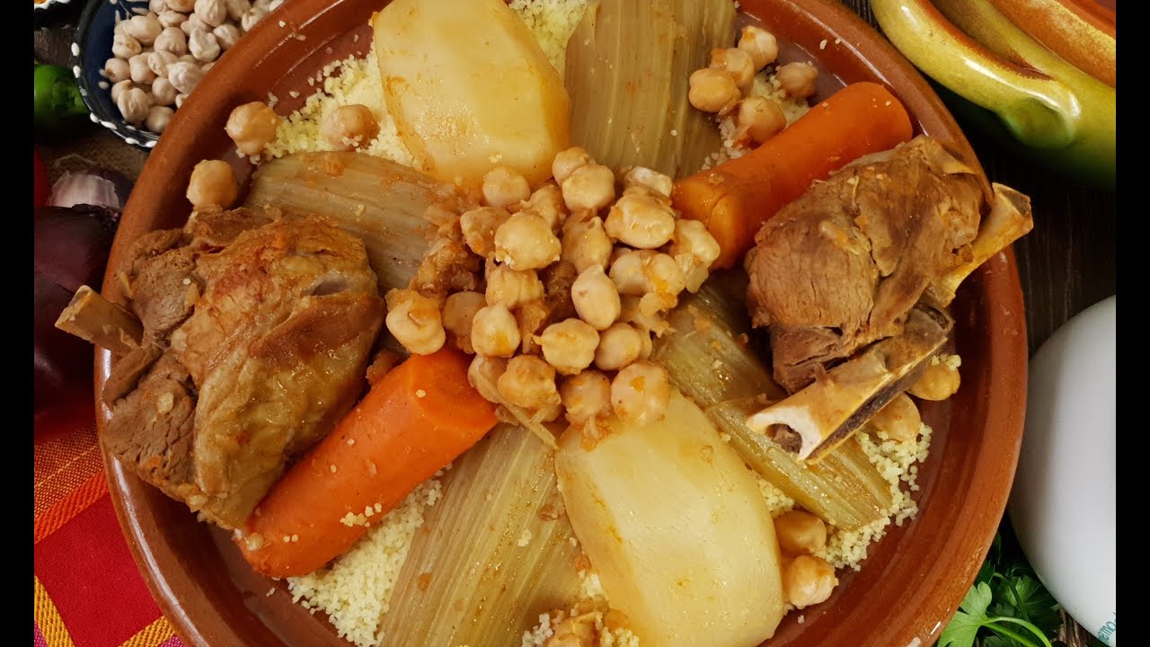 كسكس باللحم و الخرشوف و اللفت /  Couscous, viande, cardon, et navet