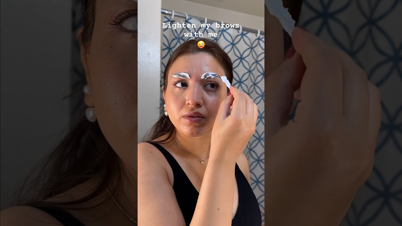 Bleach brows with me 😅 | #eyebrowhack #shorts #trending #jolen #hacks #makeup #eyebrowtips