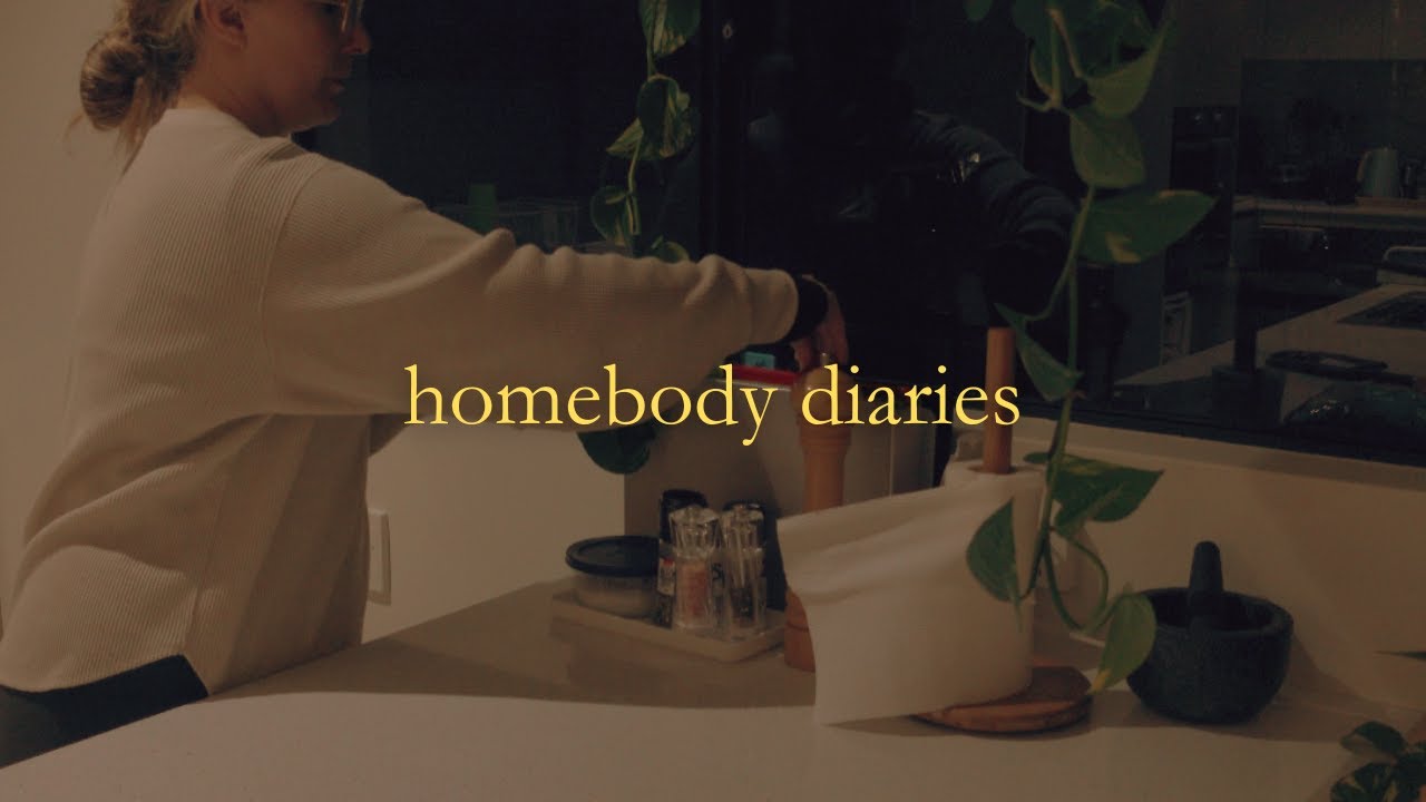 cooking a cozy dinner, getting my nails done & slowing down ✨ homebody diaries ☁️