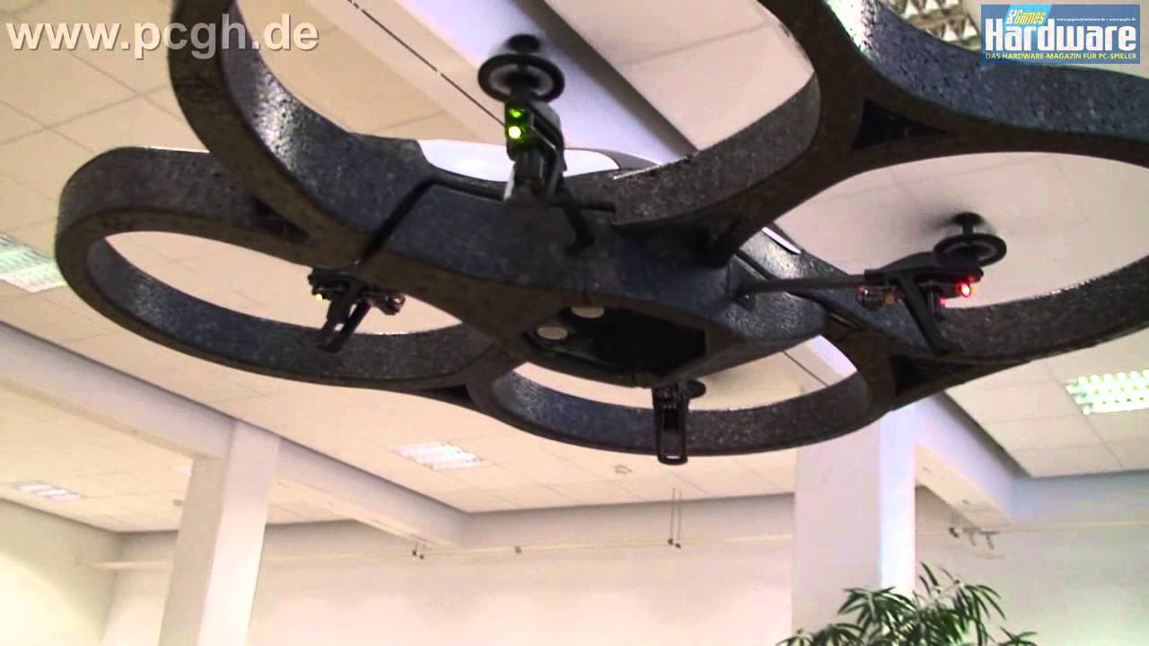 AR Drone mit IPhone-Steuerung | PCGH in Gefahr