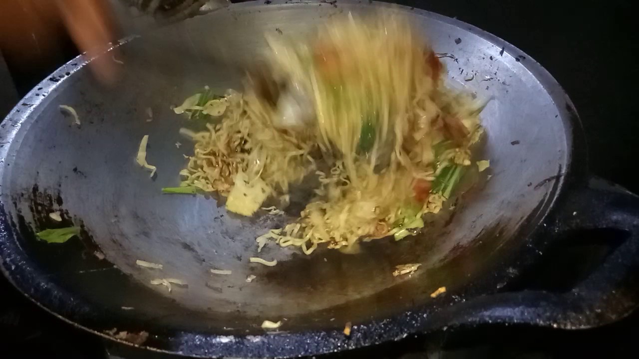 Indonesia Street Food - Traditional Fried Mie - Mie Goreng - Indonesia Culinary