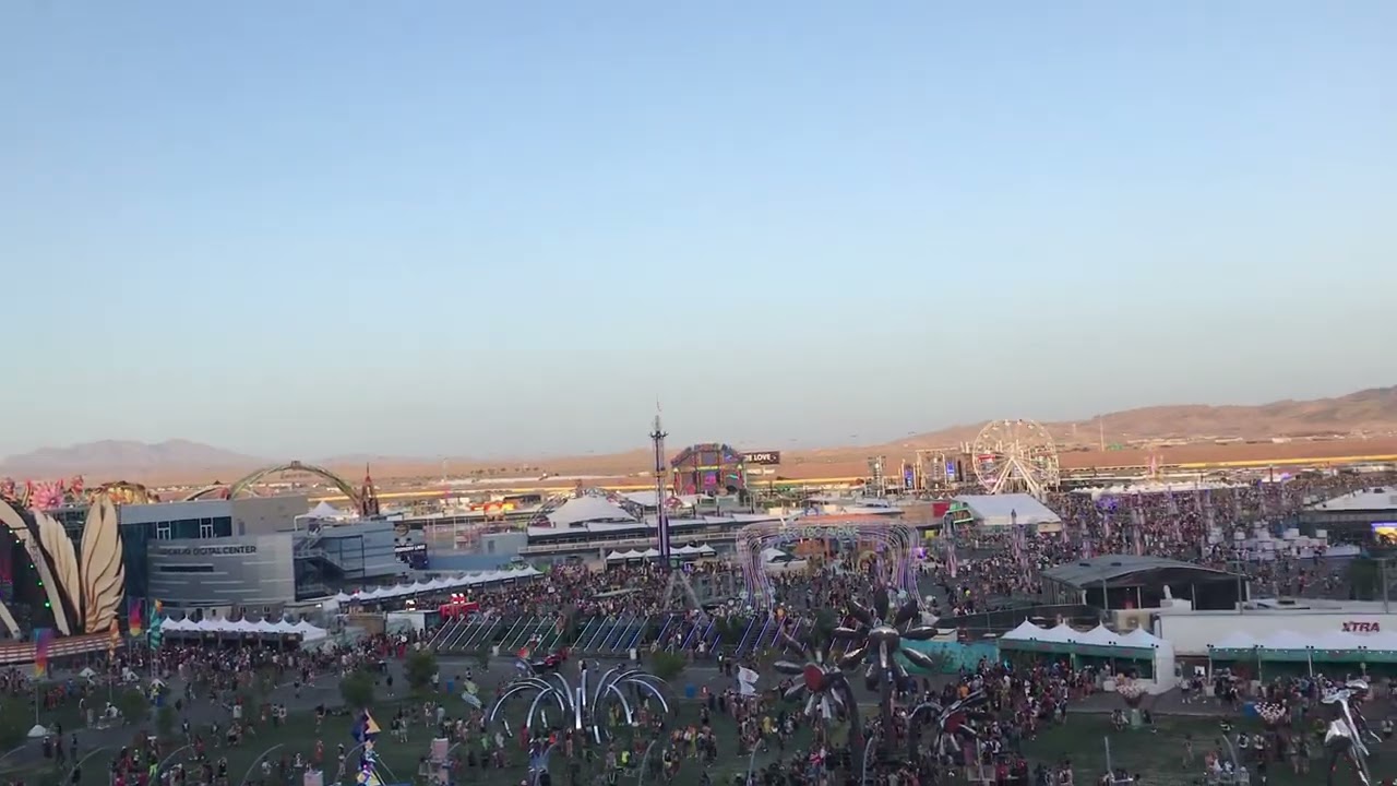 EDC Las Vegas @pasqualerotella @Insomniac