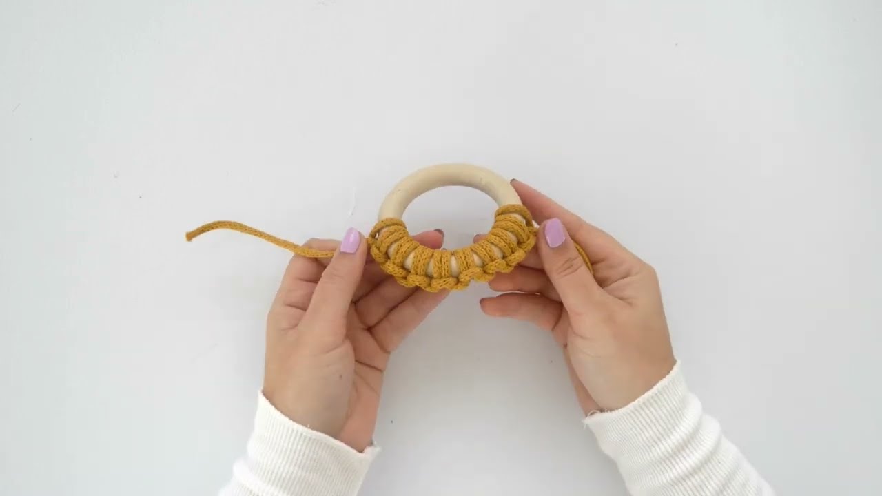 One Sided Lark's Head Knot | Continuous Lark's Head Knot | Step by Step Tutorial