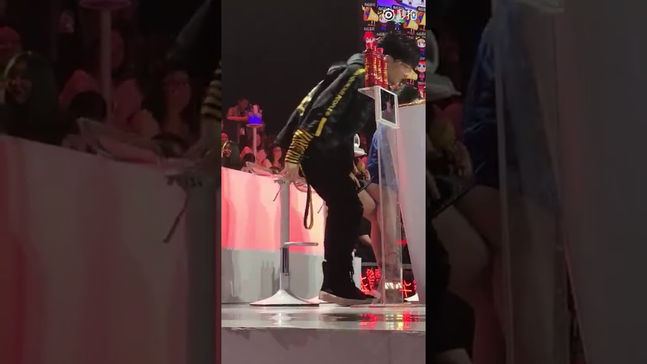 薛之谦 明日之子 腿短真的不是老薛的错😂😂😂
