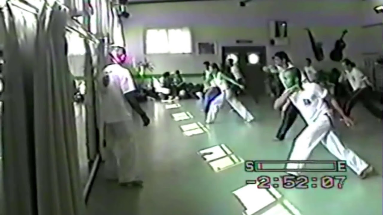 Capoeira Mestre Suassuna & Joguinho's Passover Workshop in Sababa's Academy 2002