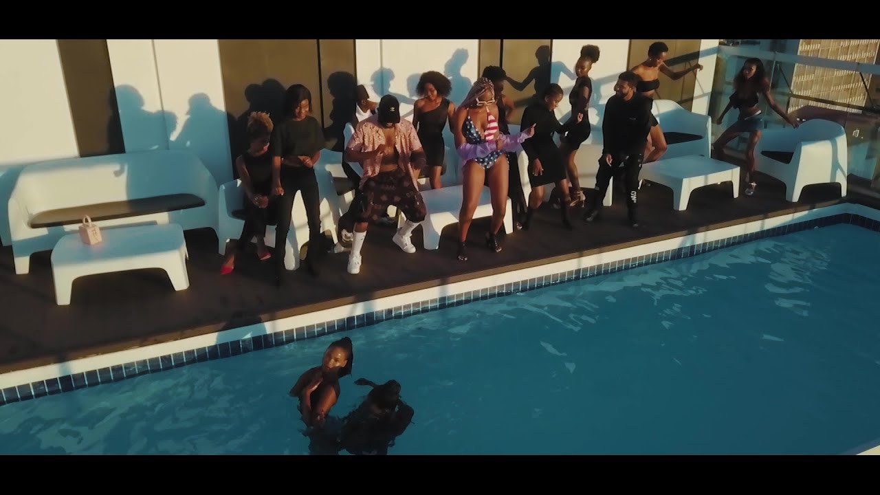 Pitchon x Tanykell  - Na Minha Mão  (official video)