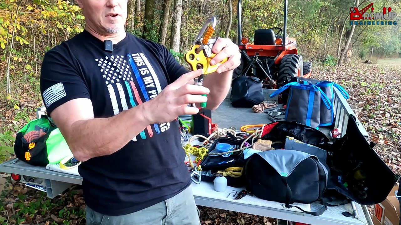 Petzl Eashook on Zillon and DMM Director on ZigZag - arborist gear