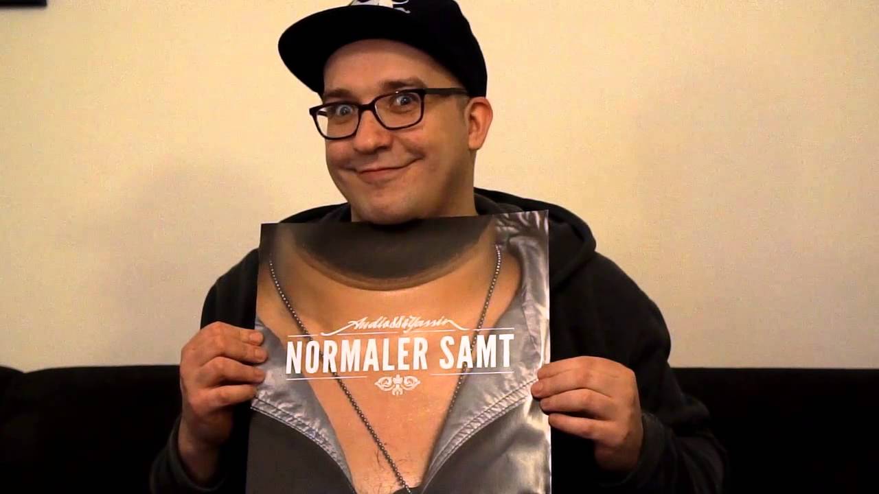 Normales Auspackvideo in Zeitlupe &ndash; NORMALER SAMT #Promophase