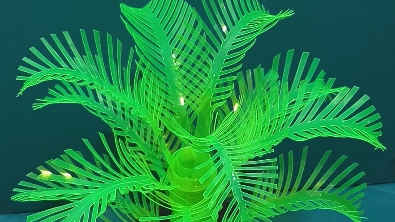 diy palmera plant made out of recycled plastic bottle/plastic bottle craft