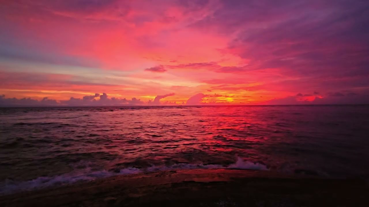 Sunset Symphony 🌅 | Ocean Sounds for Peaceful Moments