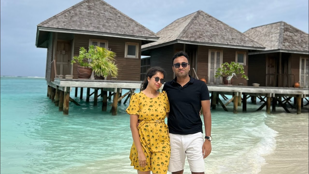 Maldives : Meeru Maldives Resort Island | Water front villa | Jacuzzi Water Villa
