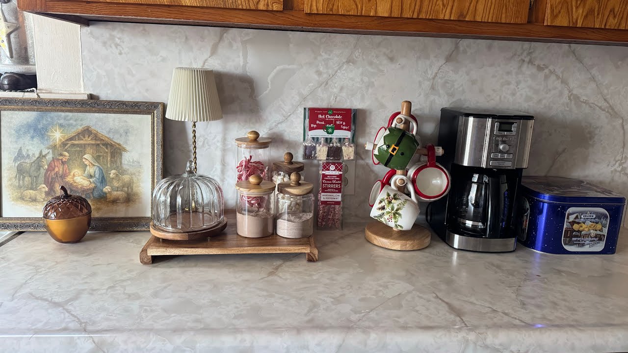 Decorando mi cocina en navidad 🎄!