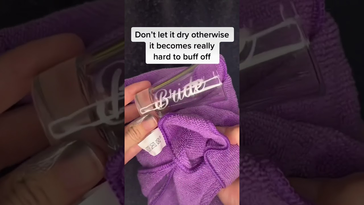 How to use Rub n&rsquo; Buff on etched glass - wedding favour idea #wedding #weddingfavors #diy #shorts
