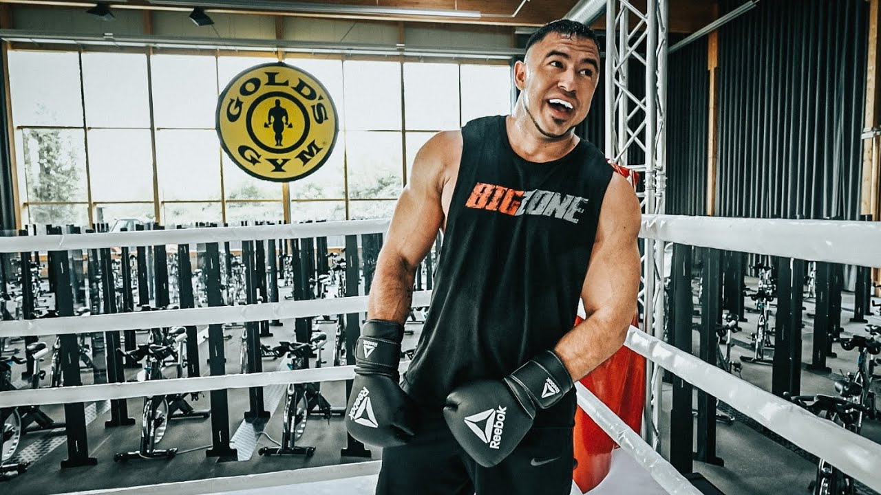 MMA Training im Golds Gym Berlin!