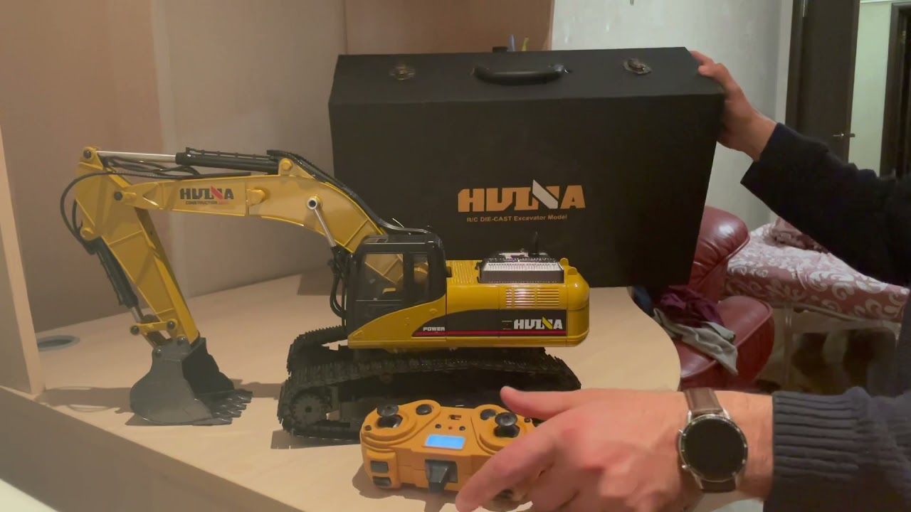 Huina 1580 Eskavatör kutu açılımı Экскаватор HuiNa 1580 1:14 unboxing huina 1580 excavator