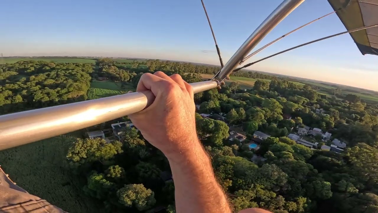 20260106 voo trike seguir outro trike tentar seguir aviao e por do sol