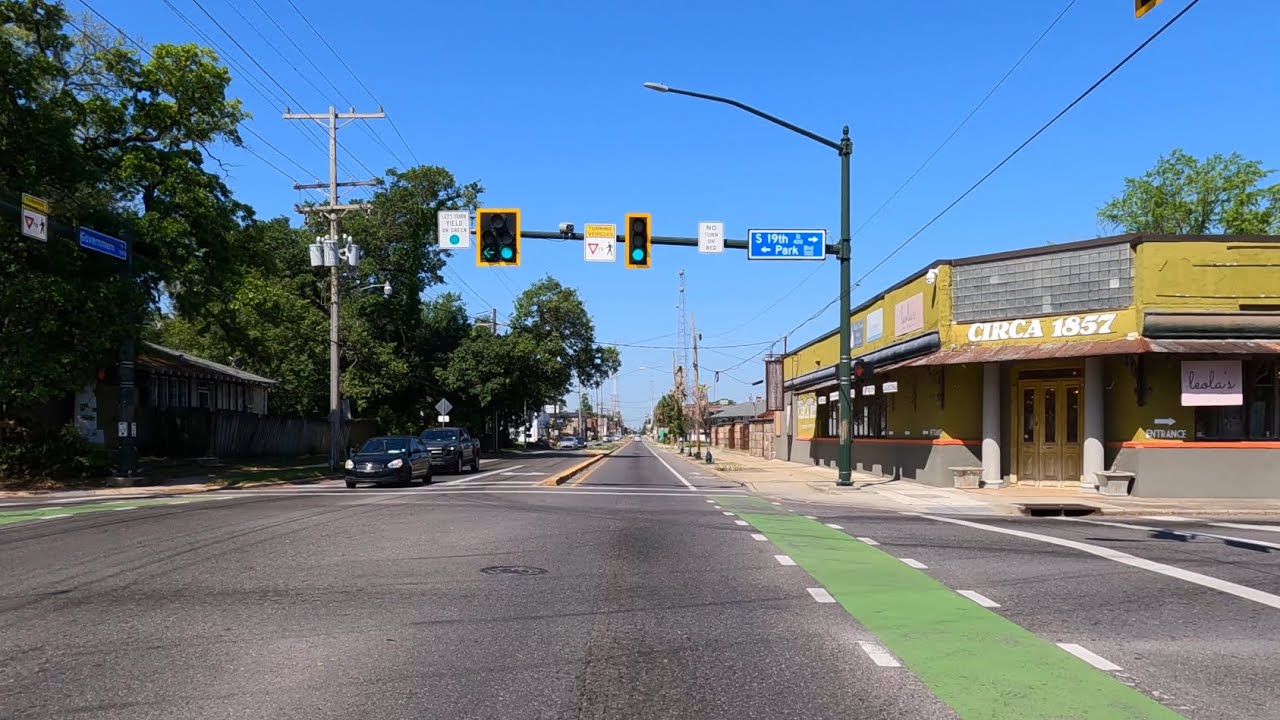 Government Street - Baton Rouge, LA