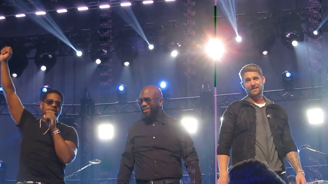 CMT Crossroads: Boyz II Men + Brett Young - 