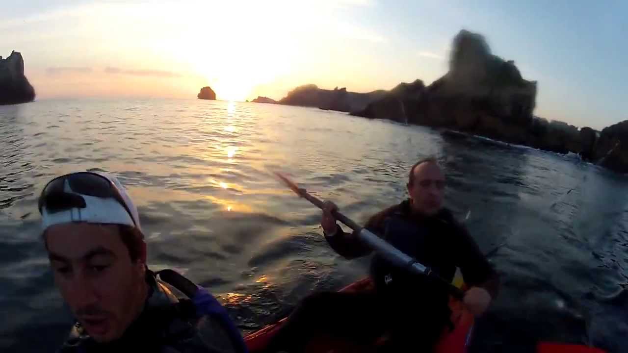 KAYAKEO POR LOS URROS  DE PORTIO