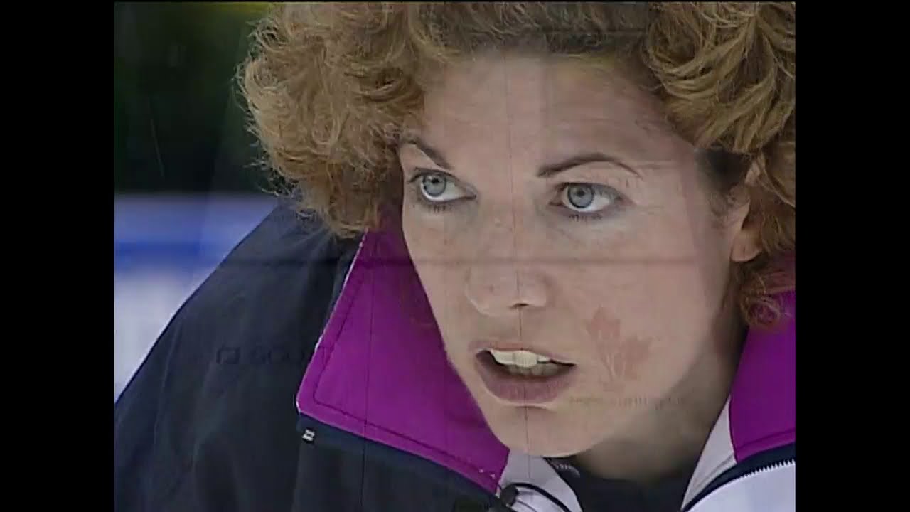 2001 Scott Tournament of Hearts: Colleen Jones (NS) last rock & measure to win vs Kelley Law (CA)